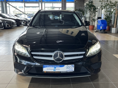 Mercedes-Benz C 220 d LED Navi R.Cam SHZ PDC DAB Sportfahrwerk