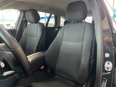 Mercedes-Benz C 220 d LED Navi R.Cam SHZ PDC DAB Sportfahrwerk