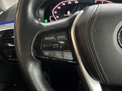 BMW 530 xDrive*MildHyb.*AHK*Leder*LED*R.Cam*Winter-Paket