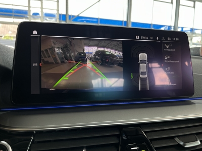 BMW 530 xDrive*MildHyb.*AHK*Leder*LED*R.Cam*Winter-Paket