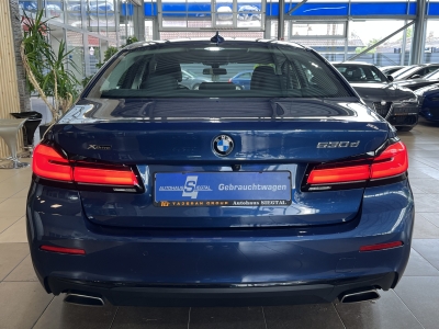 BMW 530 xDrive*MildHyb.*AHK*Leder*LED*R.Cam*Winter-Paket