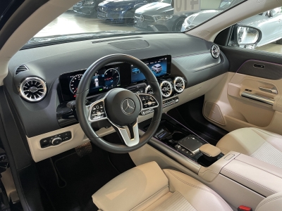 Mercedes-Benz EQA 250 Progressive Pano. dig.Cockpit Navi LED 
