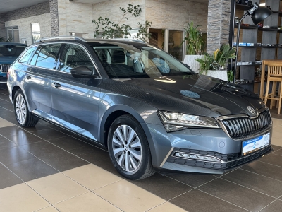 Skoda Superb Style iV Pano. AHK LED Navi PDC SHZ DAB+