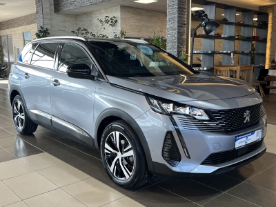 Peugeot 5008 Hybrid 136e GT Pano. dig.Cockpit 7 Sitzer