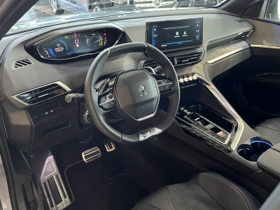 Peugeot 5008 Hybrid 136e GT Pano. dig.Cockpit 7 Sitzer