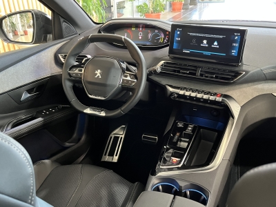 Peugeot 5008 Hybrid 136e GT Pano. dig.Cockpit 7 Sitzer