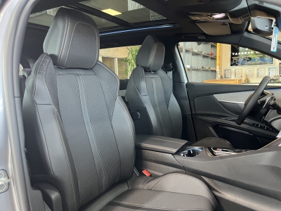 Peugeot 5008 Hybrid 136e GT Pano. dig.Cockpit 7 Sitzer