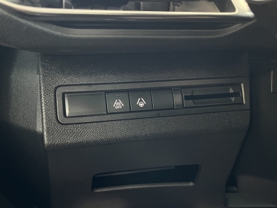 Peugeot 5008 Hybrid 136e GT Pano. dig.Cockpit 7 Sitzer