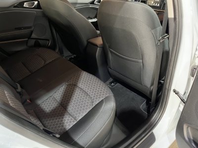 Kia cee'd Sportswagon Vision*Navi*CarPlay**WinterP.*Cam*SHZ*1.H