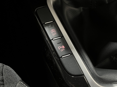 Kia cee'd Sportswagon Vision*Navi*CarPlay**WinterP.*Cam*SHZ*1.H