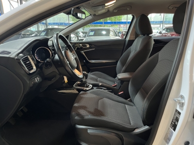 Kia cee'd Sportswagon Vision*Navi*CarPlay**WinterP.*Cam*SHZ*1.H