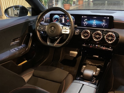 Mercedes-Benz CLA 220 Shooting Brake AMG-Line LED DAB Ambiente