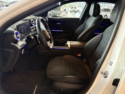 Mercedes-Benz C 300 e AMG-Line Ambiente-Licht LED Distr.+ DAB