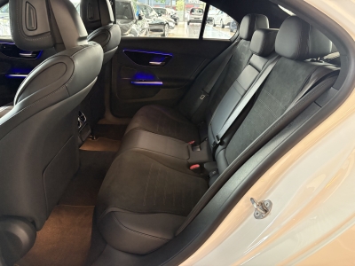 Mercedes-Benz C 300 e AMG-Line Ambiente-Licht LED Distr.+ DAB