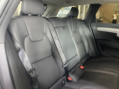 Volvo V90 Core Recharge Hybrid AWD dig.Cockpit Leder