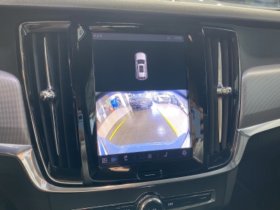 Volvo V90 Core Recharge Hybrid AWD dig.Cockpit Leder