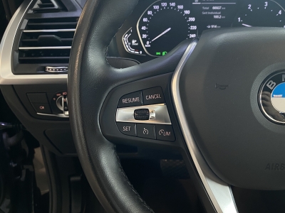 BMW X3 xDrive 20 d LED Leder Tempomat SHZ DAB PDC