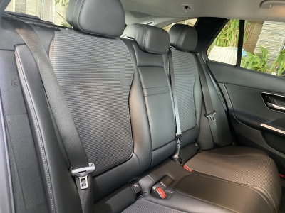 Mercedes-Benz C 220 d Avantgarde AHK Navi PDC SHZ DAB Business