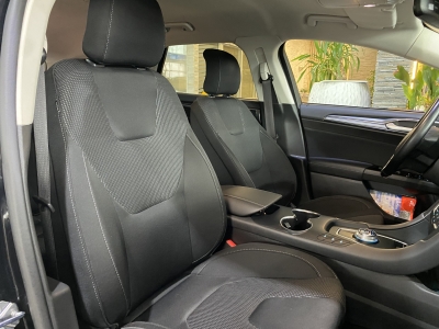 Ford Mondeo Titanium Winter-Paket SHZ Ambiente Navi