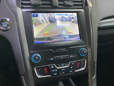 Ford Mondeo Titanium Winter-Paket SHZ Ambiente Navi