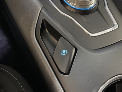 Ford Mondeo Titanium Winter-Paket SHZ Ambiente Navi