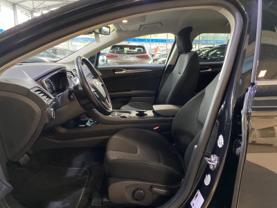 Ford Mondeo Titanium Winter-Paket SHZ Ambiente Navi