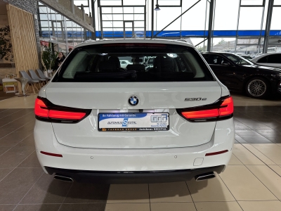 BMW 530 e*Navi*Leder*AHK*LED*PDC*SHZ*DAB*Luftfedern 