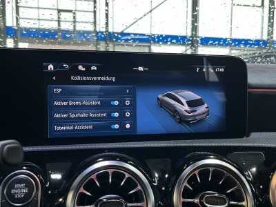 Mercedes-Benz CLA 200 Shooting Brake d AMG Line Edition LED Navi Klimaauto.