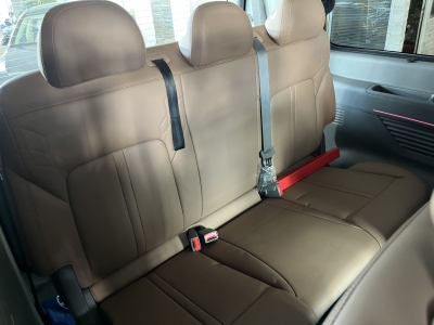 Hyundai STARIA Signature 4WD BOSE 7-Sitze Leder LED NSCC