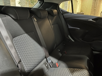 Opel Astra Edition LED R.Cam PDC DAB Tempomat LM 16"