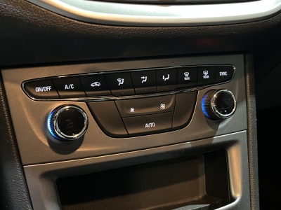 Opel Astra Edition LED R.Cam PDC DAB Tempomat LM 16"