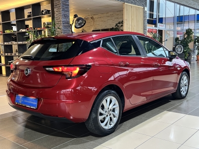 Opel Astra Edition LED R.Cam PDC DAB Tempomat LM 16"