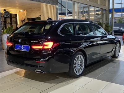 BMW 530 e Pano. Hifi-Sound LED PDC DAB dig.Cockpit