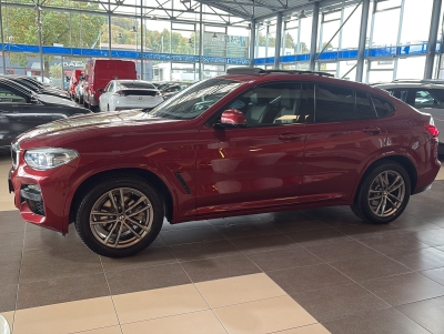 BMW X4 xDrive 20 i M Sport Pano. LED Aerodynamik PDC