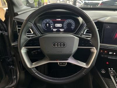 Audi Q4 e-tron S-line Sportback Sonos-Sound MMI-Navi