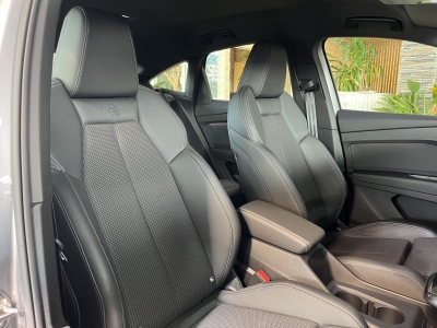 Audi Q4 e-tron S-line Sportback Sonos-Sound MMI-Navi