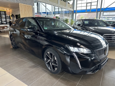 Peugeot 308 Allure Pack AHK LED 360°Cam Navi PDC DAB+