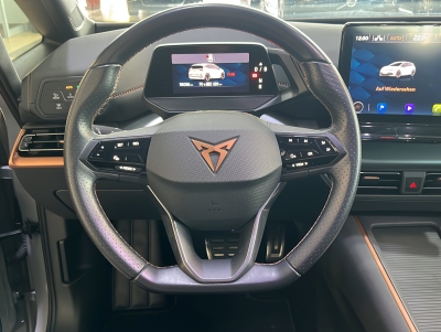 CUPRA Born Wärmepumpe Ambiente-Licht PDC LED SHZ 