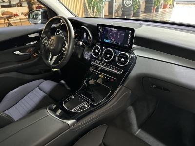 Mercedes-Benz GLC 300 e 4Matic Business LED Distr.+ Navi PDC