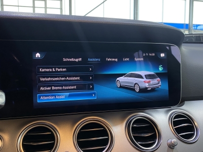 Mercedes-Benz E 220 Avantgarde LED Navi PDC Distr.+ DAB MBUX