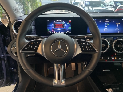 Mercedes-Benz A 250 e Progressive LED Navi PDC SHZ Klimaauto. 