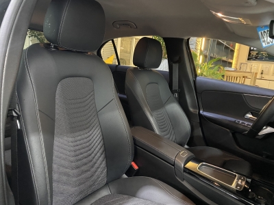 Mercedes-Benz A 250 e Progressive LED Navi PDC SHZ Klimaauto. 