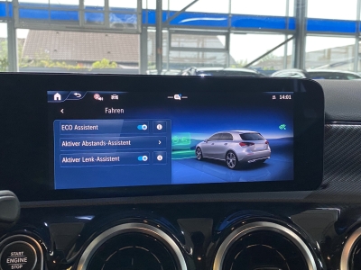 Mercedes-Benz A 250 e Progressive LED Navi PDC SHZ Klimaauto. 