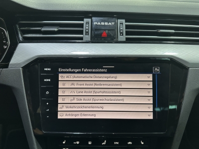 VW Passat GTE AHK Navi LED PDC DAB+ SHZ ACC 