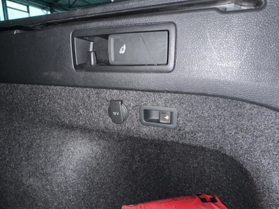 VW Passat GTE AHK Navi LED PDC DAB+ SHZ ACC 