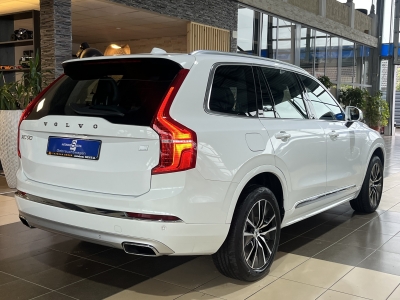 Volvo XC90 Inscription Expression Hybrid AWD 7-Sitzer