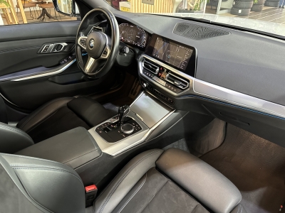 BMW 330 e M Sport Performance LED Ambiente-Licht PDC