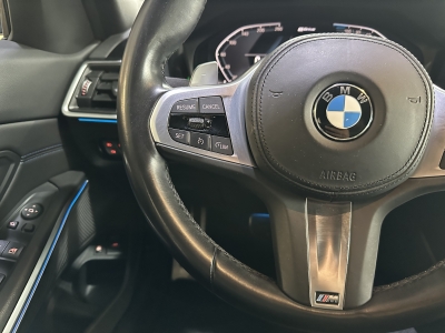 BMW 330 e M Sport Performance LED Ambiente-Licht PDC