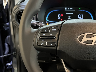 Hyundai i10 Pure dig.Cockpit Navi R.Cam PDC Klima DAB