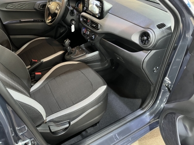 Hyundai i10 Pure dig.Cockpit Navi R.Cam PDC Klima DAB